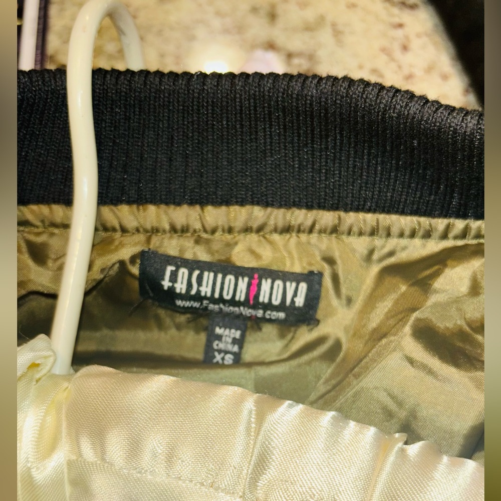 Jacket - Picture 2 of 2